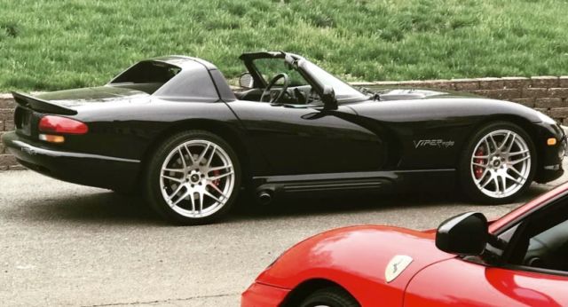 1994 Dodge Viper RT/10 - photo 5