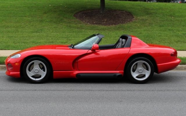 1994 Dodge Viper RT/10 -- - photo 3