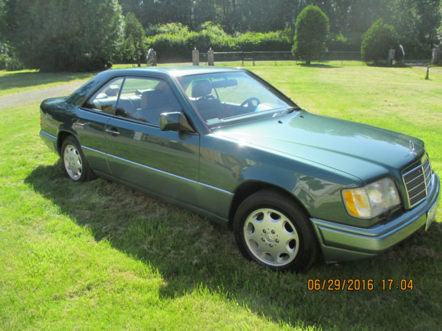 1994 Mercedes-Benz E-Class 3.2L 6 CYL COUPE WITH 33 K ORIG MILES! - photo 2