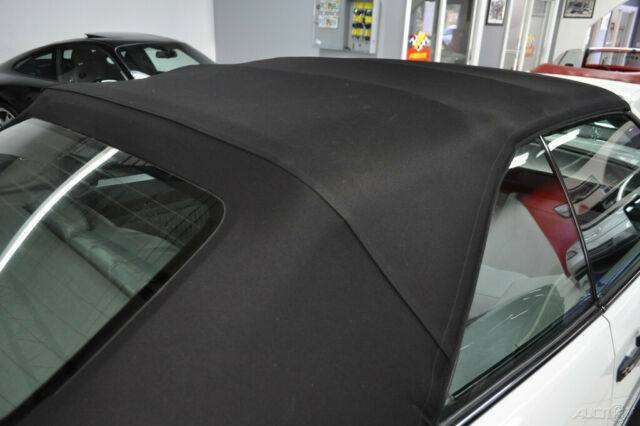 1994 Mercedes-Benz E-Class E320 CONVERTIBLE - ONLY 63K MILES - AMAZING CONDITION - photo 5