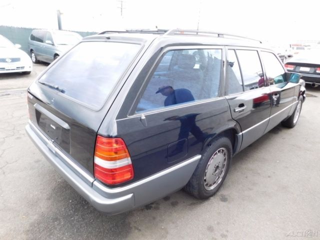 1994 Mercedes-Benz E-Class E320 (STD is Estimated) - photo 4