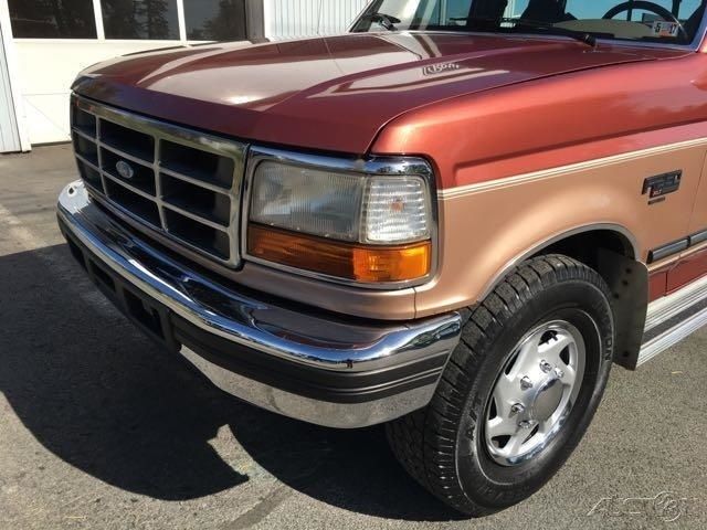 1994 Ford F-250 - photo 2