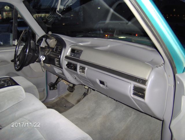 1994 Ford F-150 XLT - photo 9