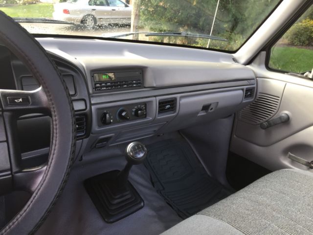 1994 Ford F-250 XL - photo 13