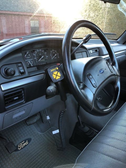 1994 Ford F-350 XLT - photo 10