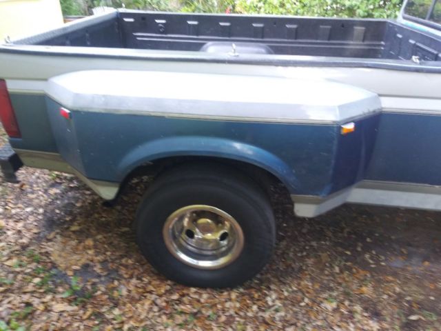 1994 Ford F-350 Xlt - photo 5