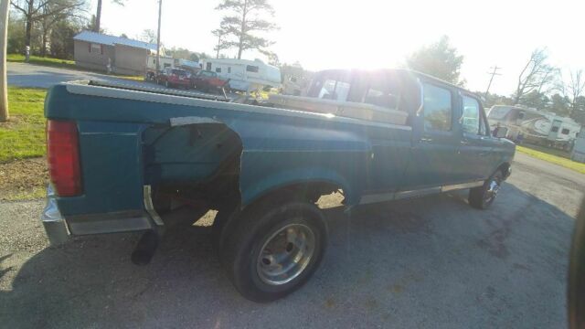 1994 Ford F-350 - photo 2