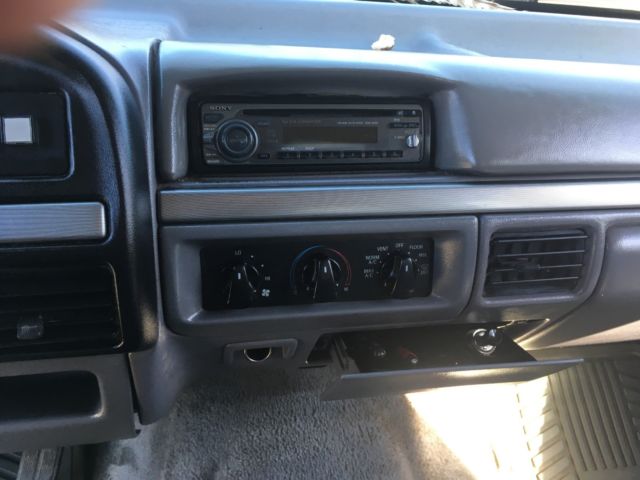 1994 Ford F-350 XLT - photo 9