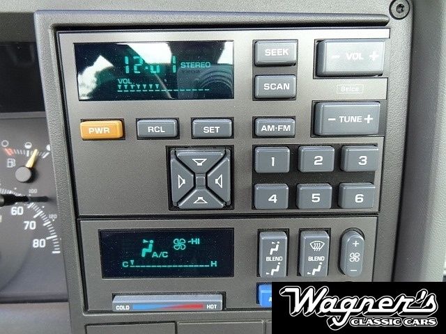 1994 Chevrolet C/K Pickup 1500 Fleetside - photo 11