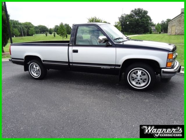 1994 Chevrolet C/K Pickup 1500 Fleetside - photo 2
