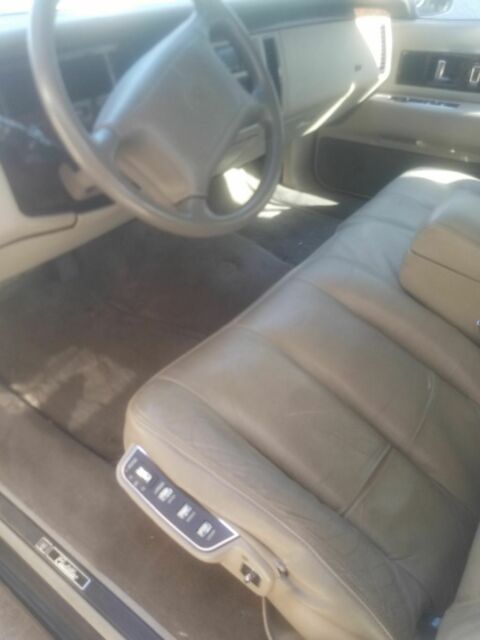 1994 Cadillac Fleetwood Brougham - photo 5