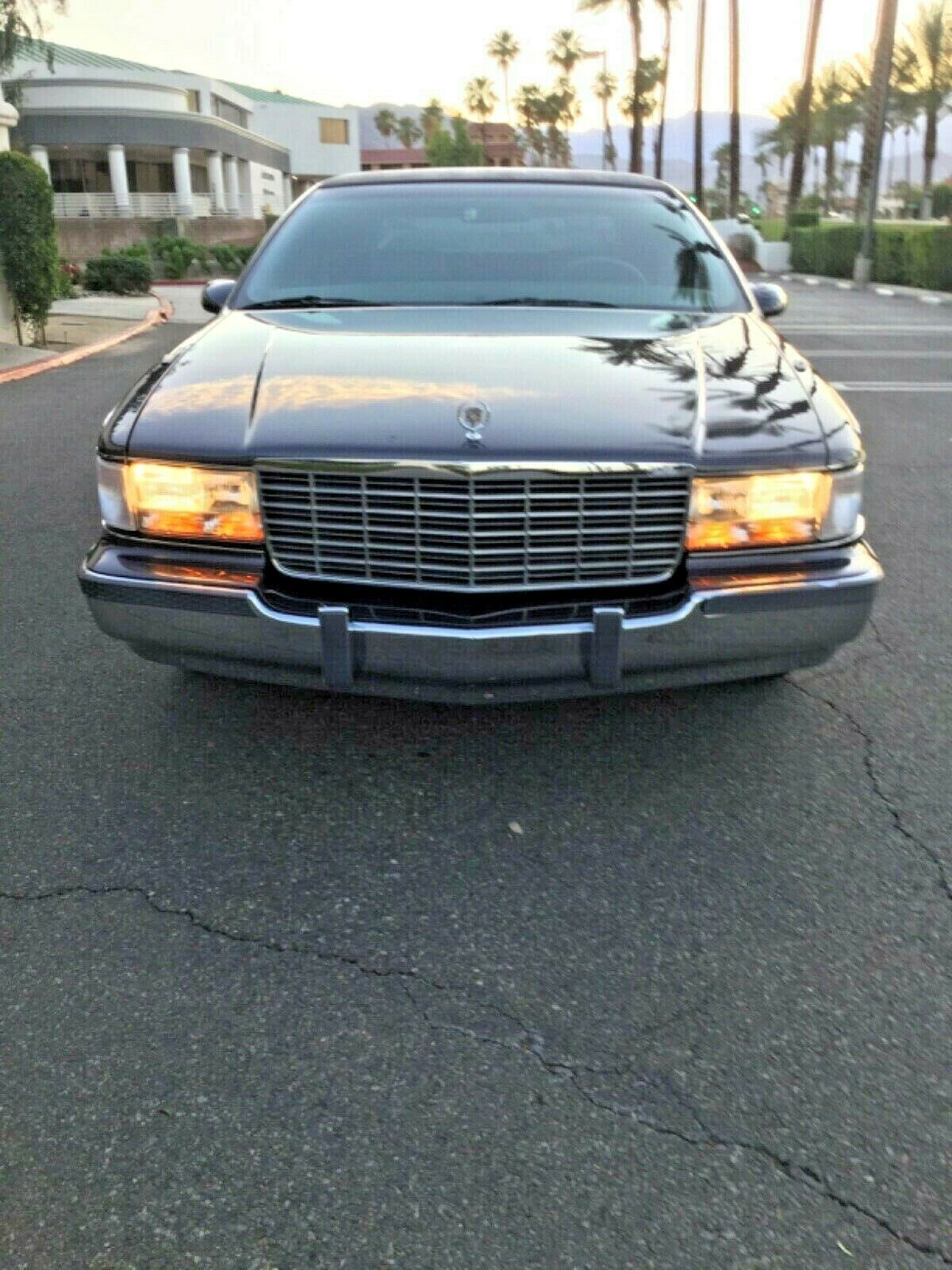 1994 Cadillac Brougham Fleetwood - photo 3