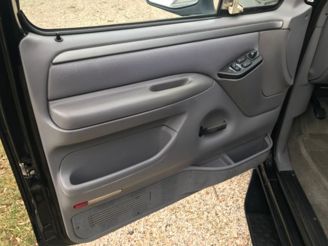 1994 Ford Bronco - photo 9
