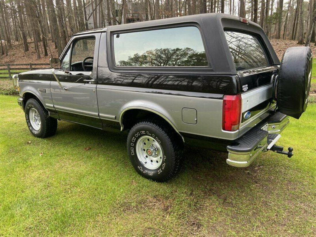 1994 Ford Bronco XLT - photo 3
