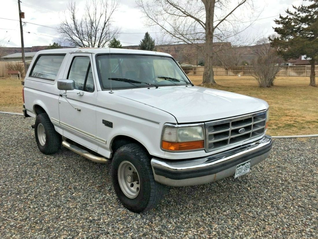 1994 Ford Bronco California truck XLT. RUST FREE 1994 Ford Bronco XLT