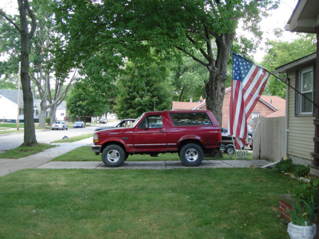 1994 ford bronco cold air power everything fresh tune up new fluids 4X4 nice 1994 Ford Bronco BRONCO XLT 4X4