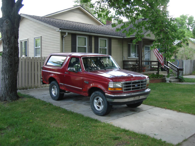 1994 Ford Bronco BRONCO XLT 4X4 - photo 3