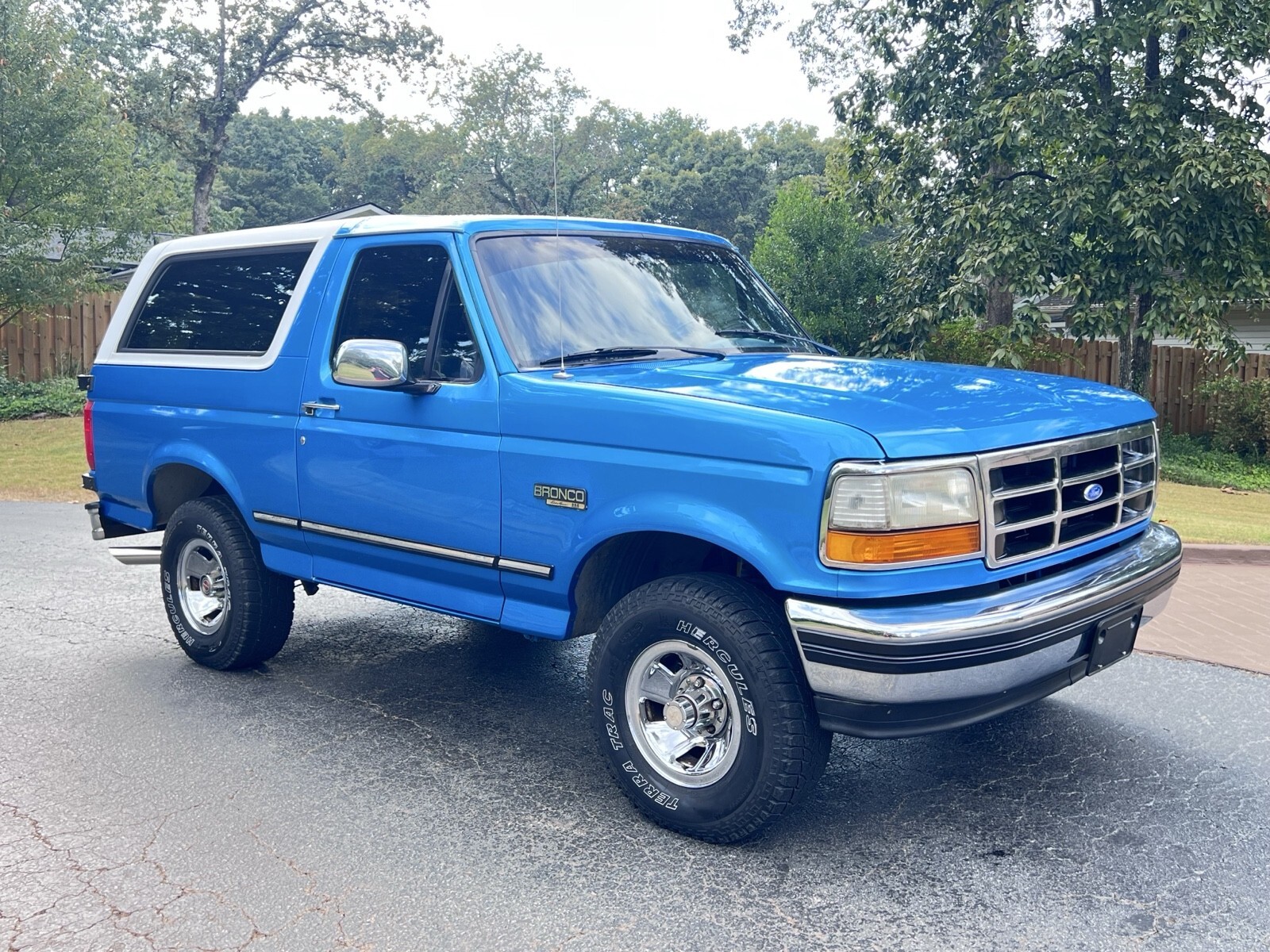 1994 Ford Bronco U100 - photo 2