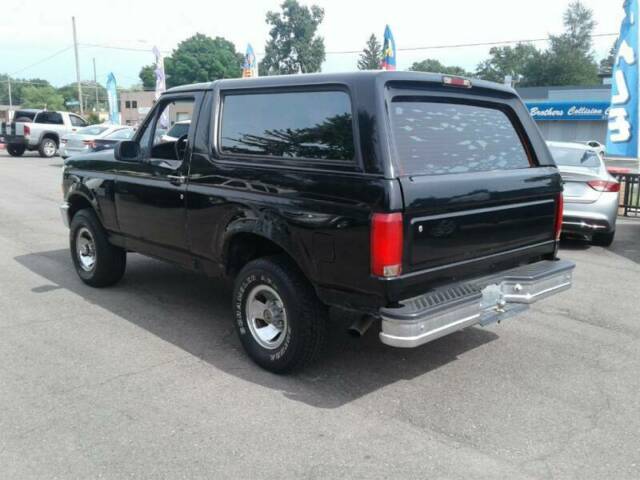 1994 Ford Bronco XLT 2dr 4WD SUV - photo 5