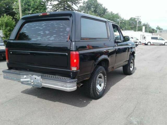 1994 Ford Bronco XLT 2dr 4WD SUV - photo 7