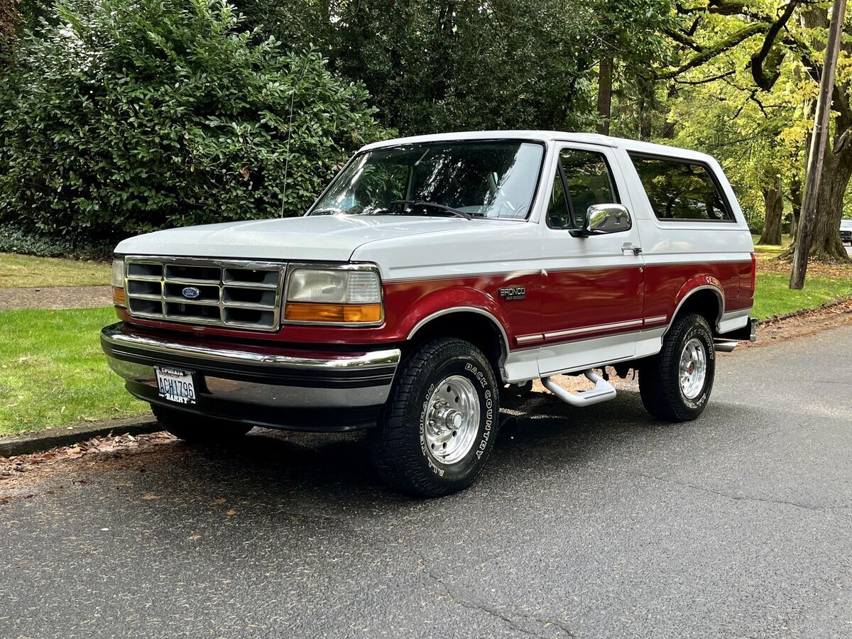 1994 Ford FORD,BRONCO,SUV,4X4,OTHER XLT 4X4 5.8L V8 - photo 2