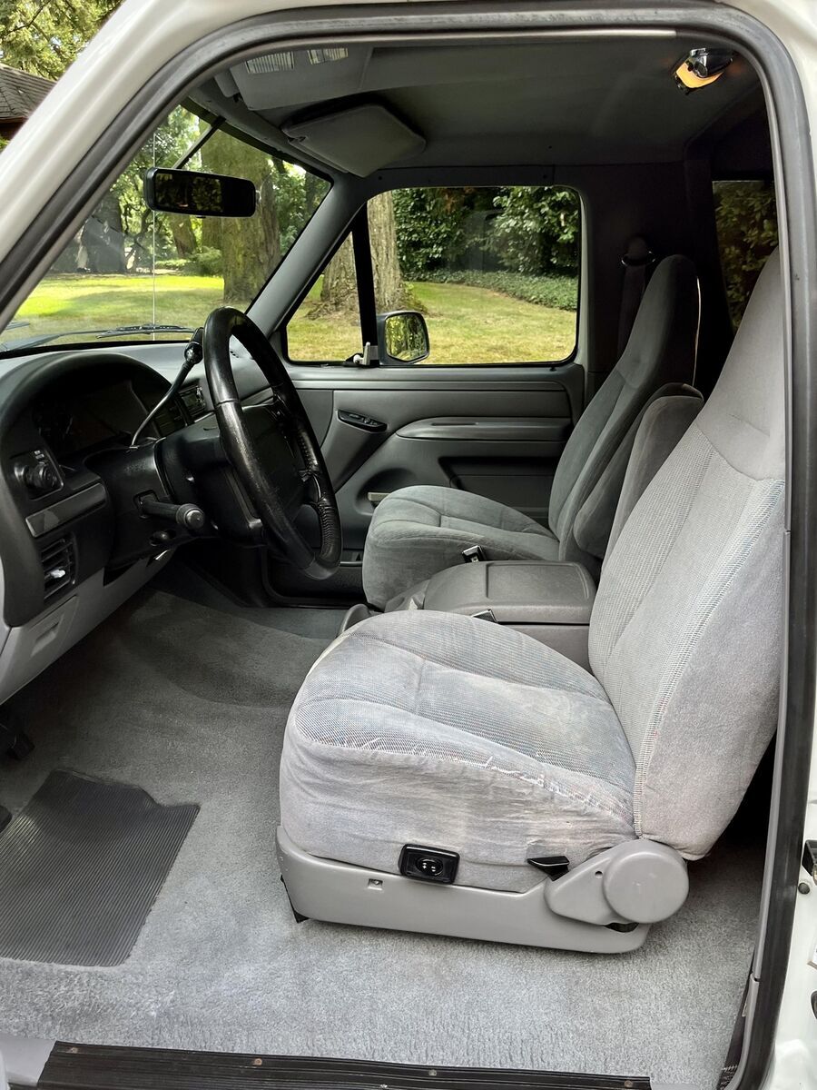 1994 Ford FORD,BRONCO,SUV,4X4,OTHER XLT 4X4 5.8L V8 - photo 7