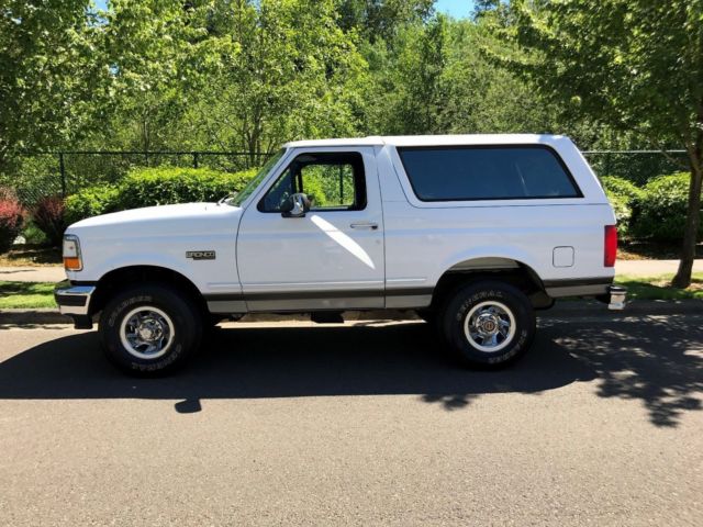 1994 Ford Bronco XLT 4x4 2dr SUV 5.8'Liter V8 Eng' ONLY 59k Orig Miles RUST FREE 1994 Ford Bronco XLT Plus