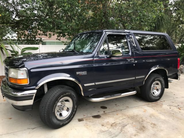 1994 FORD BRONCO XLT 4x4 5.0L All Original Always Garage Only 118k SUV No Resv. 1994 Ford Bronco