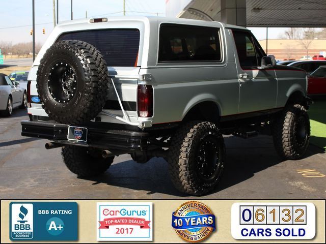 1994 Ford Bronco XLT 4X4 - LIFTED - LOT$ OF EXTRA$! - photo 3