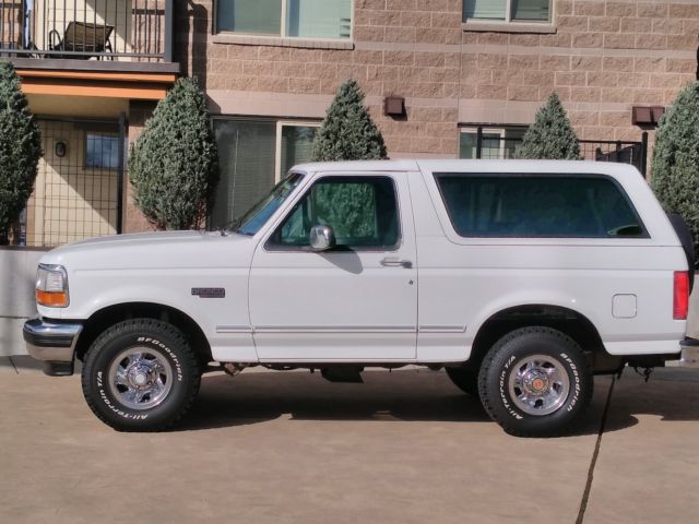 1994 Ford Bronco FORD WHITE BRONCO XLT 4X4 - photo 2