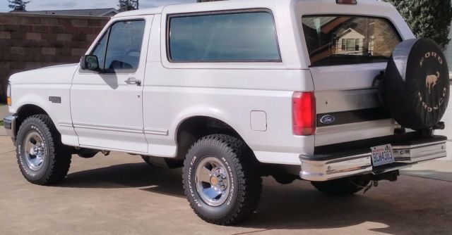1994 Ford Bronco FORD WHITE BRONCO XLT 4X4 - photo 3