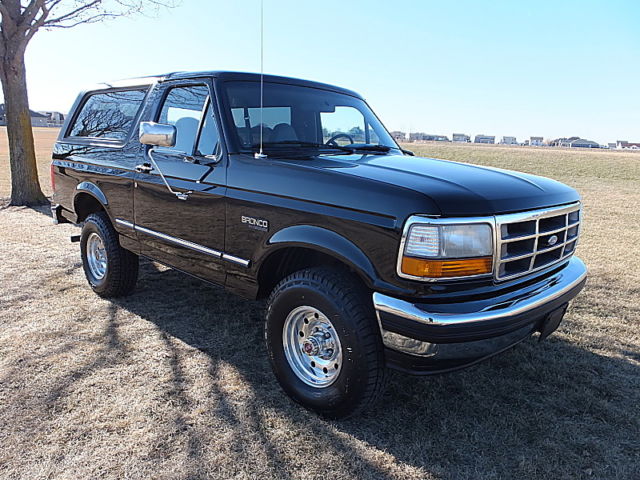 1994 FORD BRONCO XLT 5.8 AUTO 1992 1993 1995 1996 92 93 94 95 96 92-96 4X4 F150 1994 Ford Bronco RUST FREE