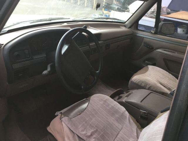 1994 Ford Bronco XLT - photo 4