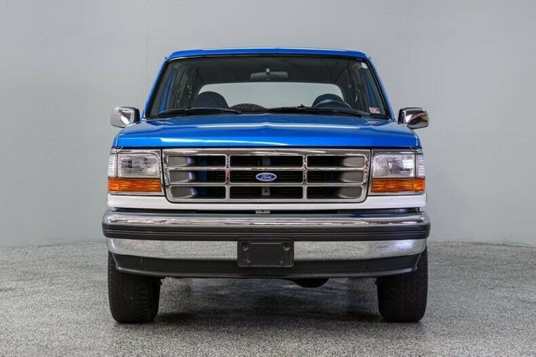 1994 Ford Bronco XLT - photo 5