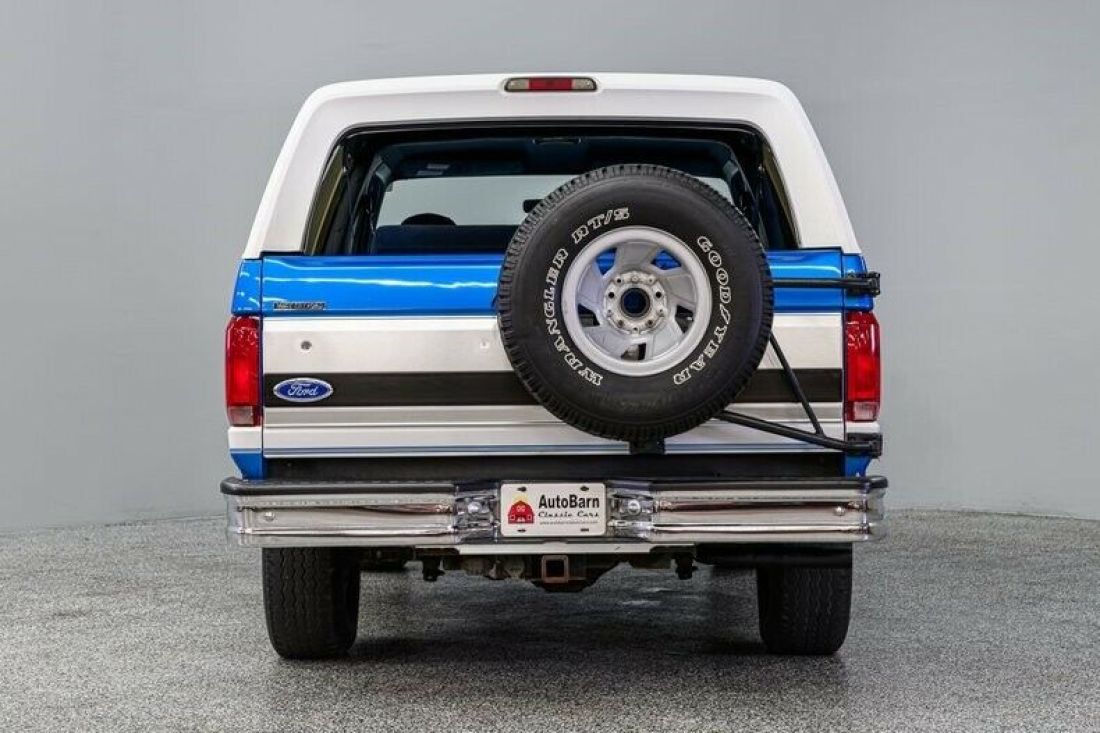 1994 Ford Bronco XLT - photo 6