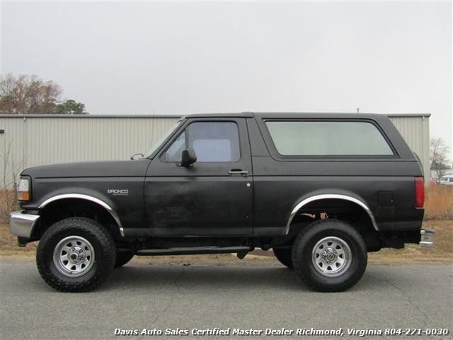 1994 Ford Bronco XLT Classic OBS 4X4 Lifted SUV - photo 3
