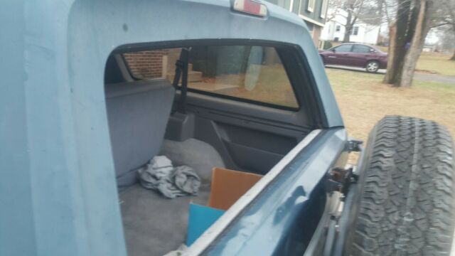 1994 Ford Bronco XLT - photo 10