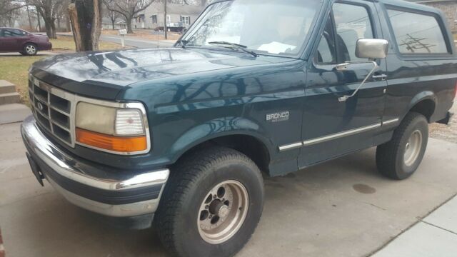 1994 Ford Bronco XLT - photo 11