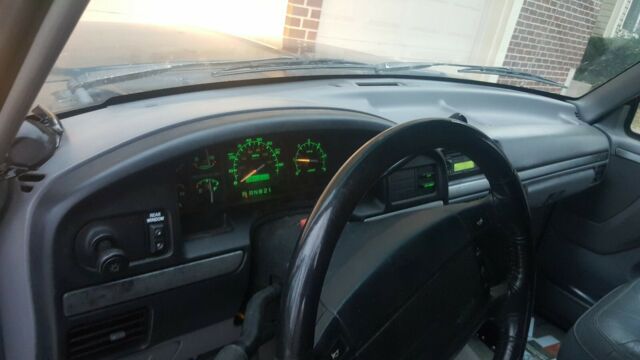 1994 Ford Bronco XLT - photo 6