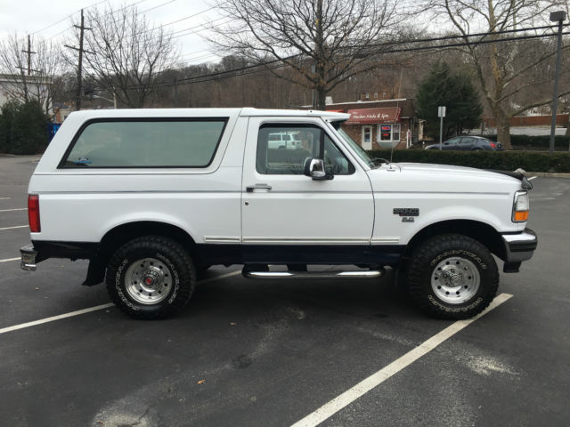 1994 Ford Bronco 5 Speed - photo 6