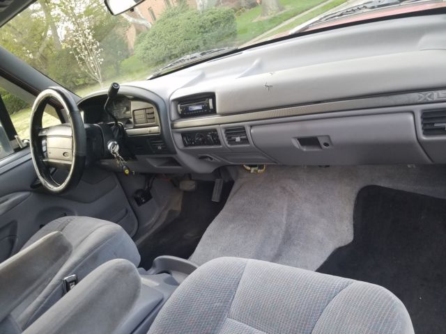 1994 Ford Bronco XLT - photo 2