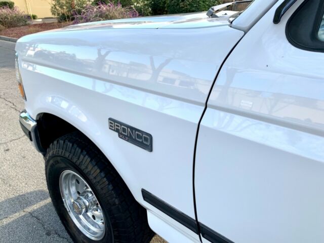 1994 Ford Bronco XLT 4x4 - photo 12