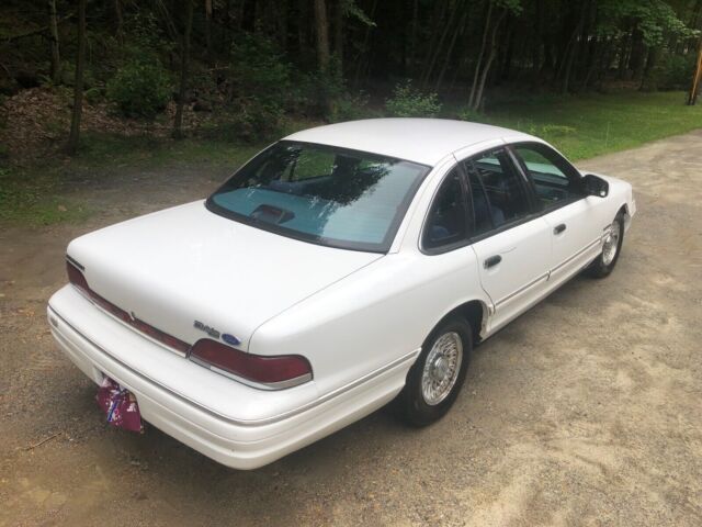 1994 Ford Crown Victoria LX