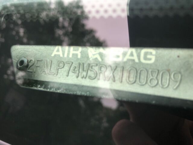 1994 Ford Crown Victoria LX - photo 8