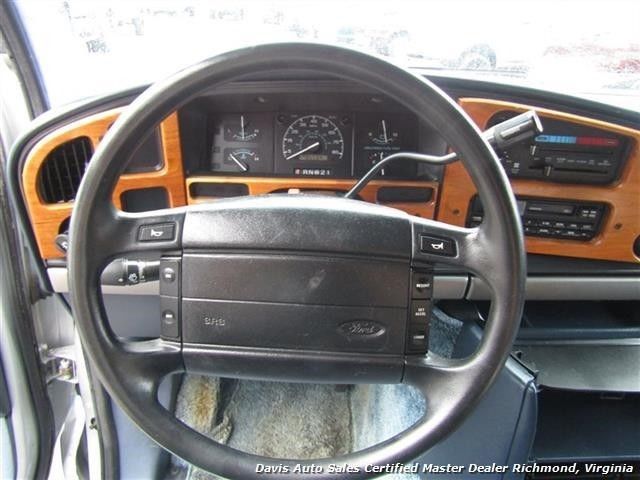 1994 Ford E-Series Van Econoline Custom Executive Con - photo 9