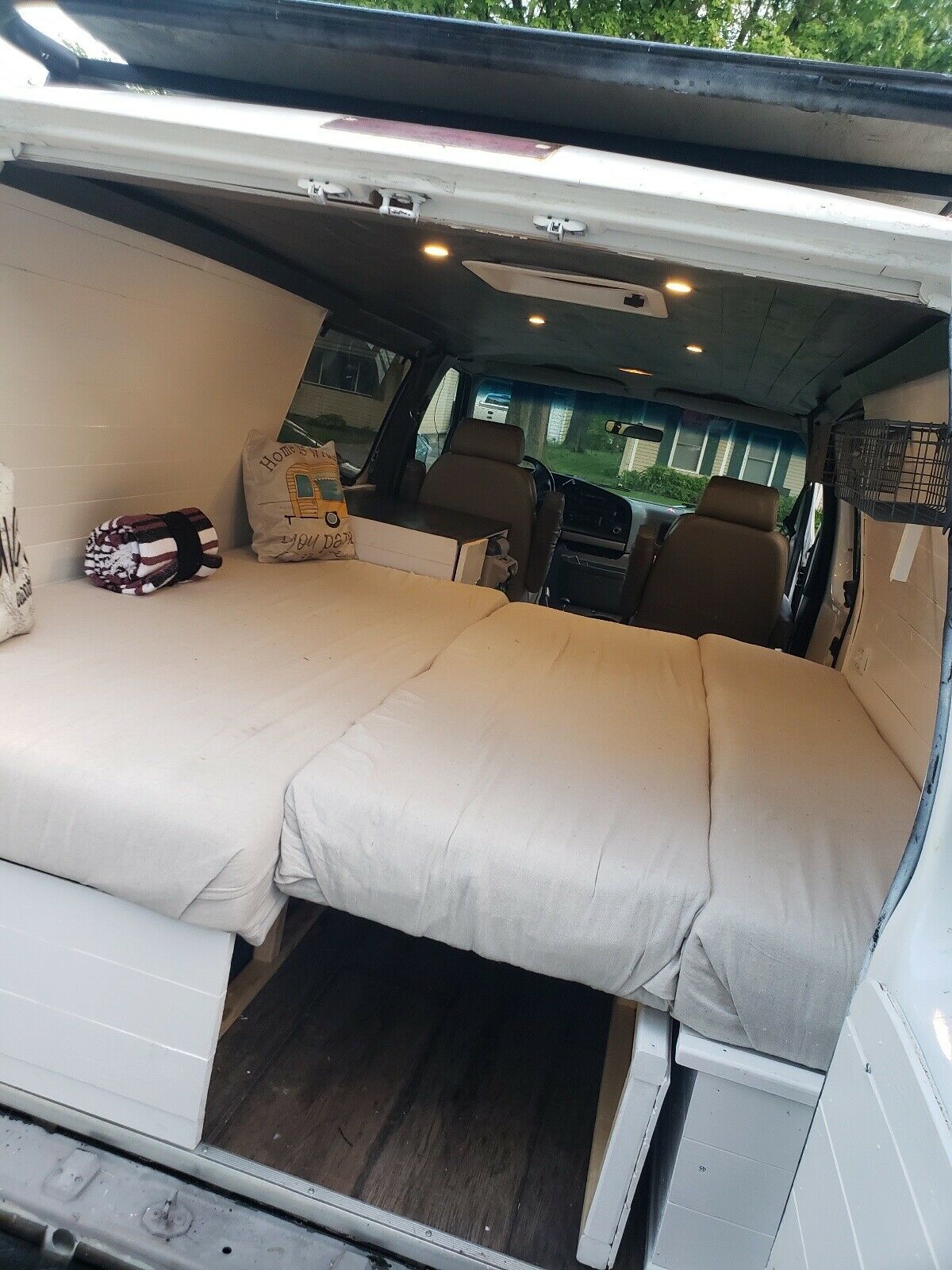 1994 Ford E-350 Econoline E350 VAN 4x4 - photo 13