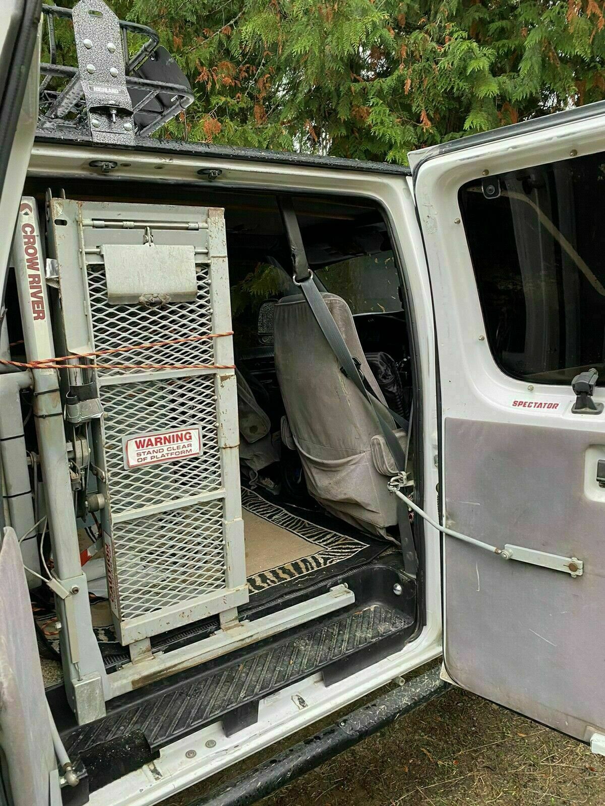 1994 Ford E-350 Econoline E350 VAN - photo 8