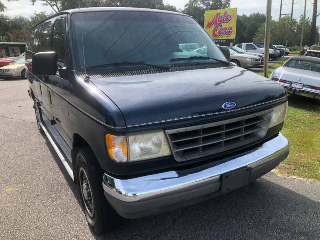 1994 Ford E-Series Van XLT 3dr Club Wagon Extended Passenger Van - photo 8
