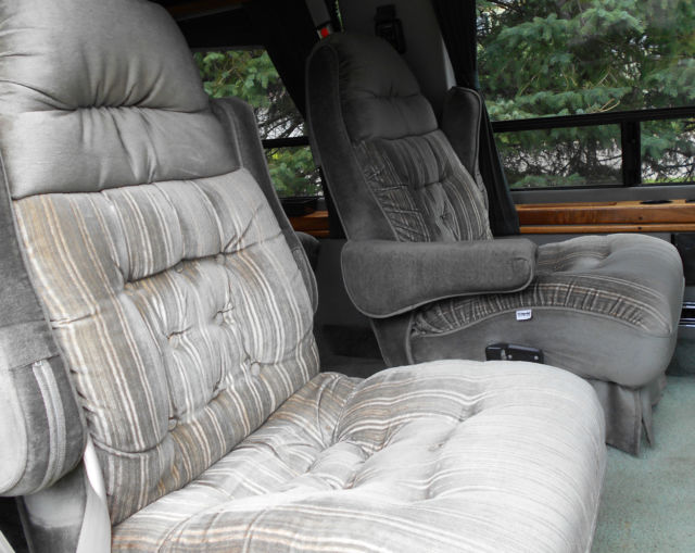 1994 Ford E-Series Van - photo 6