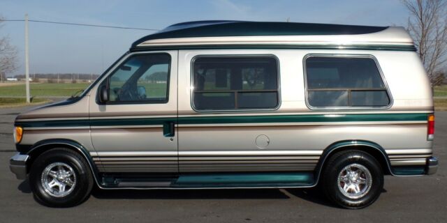 1994 Ford E-Series Van - photo 2
